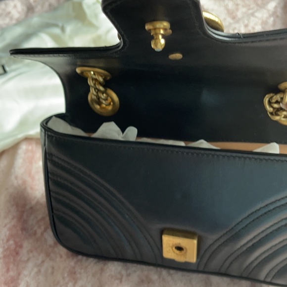 Gucci - Picture 3 of 4